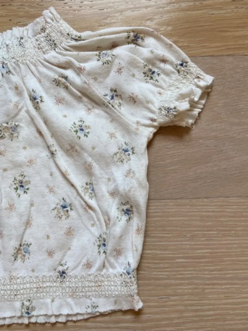 Ralph Lauren size 18-month baby blouse, cream floral pattern, smoking details